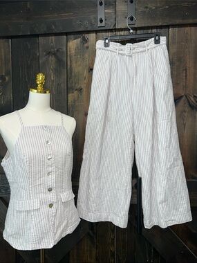 FREEMARKET Seersucker Co-Ord Set L‎ White 100% Cotton Wide Leg Cropped Coastal